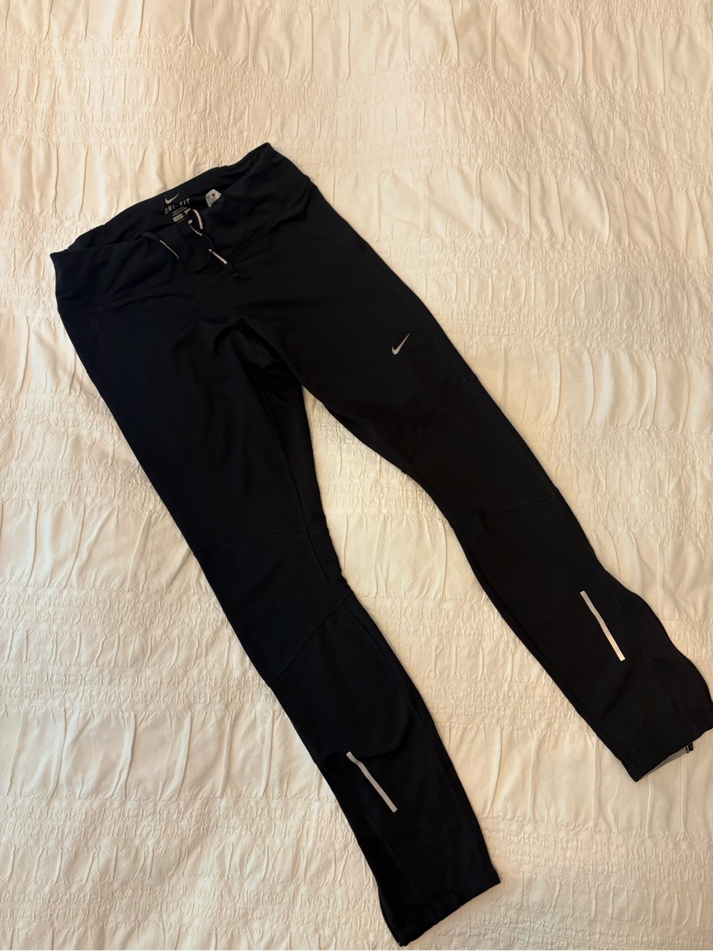 Nike Black Women’s Reflective Athletic Running Dry fit Leggings